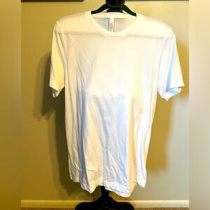 Long Length Plain White Tee Size L